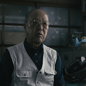 グラブ職人<br>村井英明